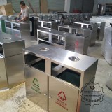 昆明市委黨校向社區捐贈不銹鋼垃圾桶