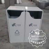 購物商場廣場分類垃圾桶的流程