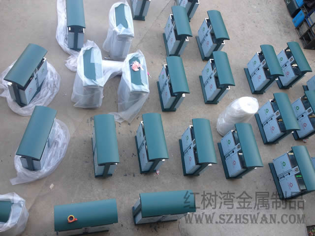 放在公園景區的鋼制垃圾桶能用多少年?