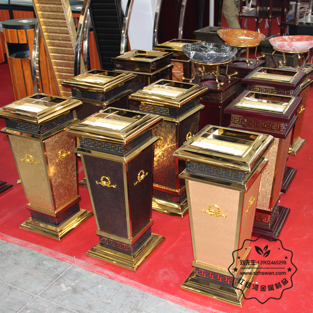 室內不銹鋼垃圾桶圖片002