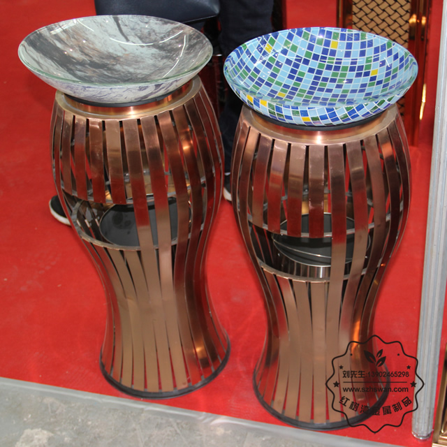 室內不銹鋼垃圾桶圖片003