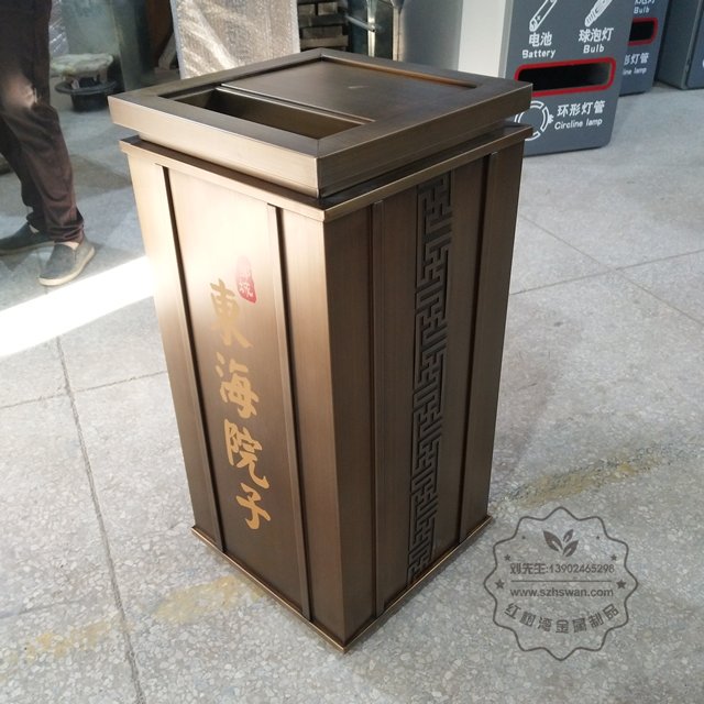 高檔室內不銹鋼垃圾箱圖片