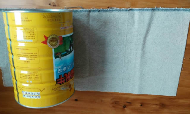 用奶粉罐手工制作分類垃圾桶圖片001 用奶粉罐手工制作分類垃圾桶圖片001