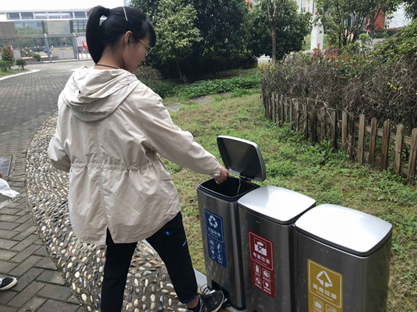 腳踏式三分類不銹鋼垃圾桶 腳踏式三分類不銹鋼垃圾桶